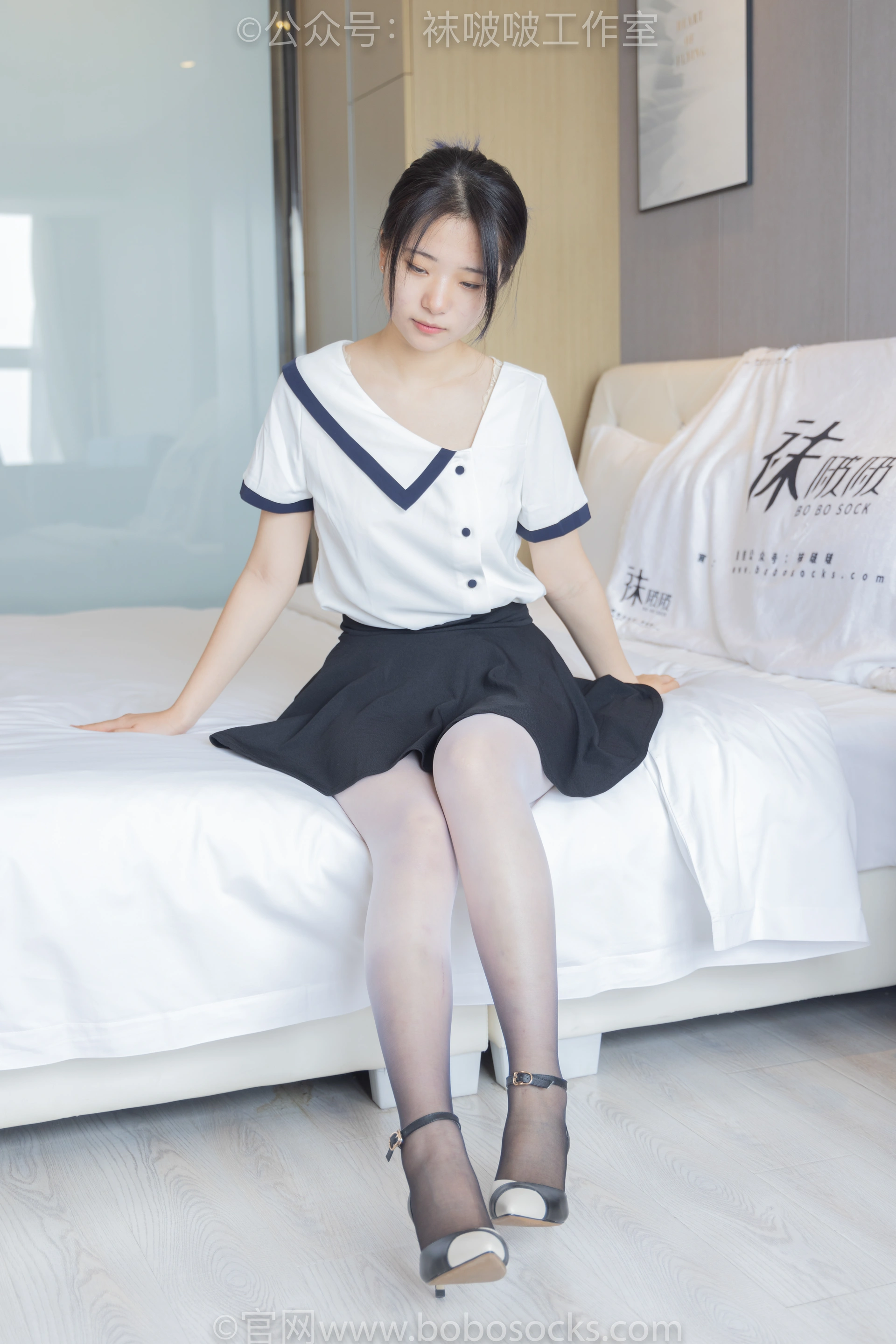 [BoBoSocks袜啵啵]NO.089 小淳-高跟鞋、黑白渐变丝袜 1